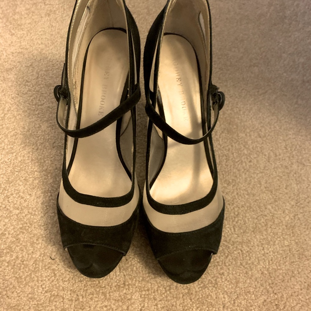 Audrey Brooke Pumps Size 9.5